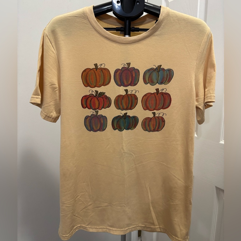 Pumpkin Graphic Short Sleeve Tee - Cream